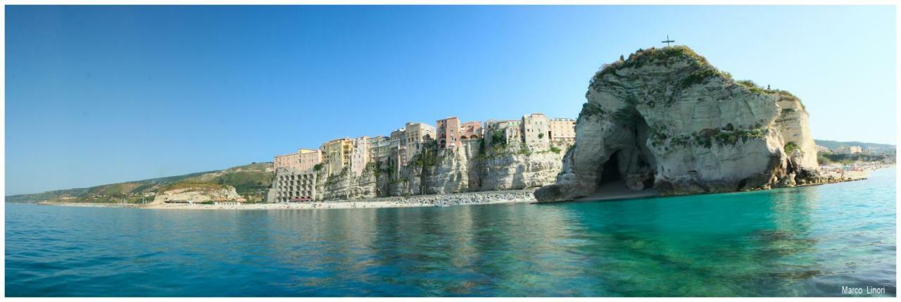 Astoria Tropea Centro Storico Apartamento Exterior foto