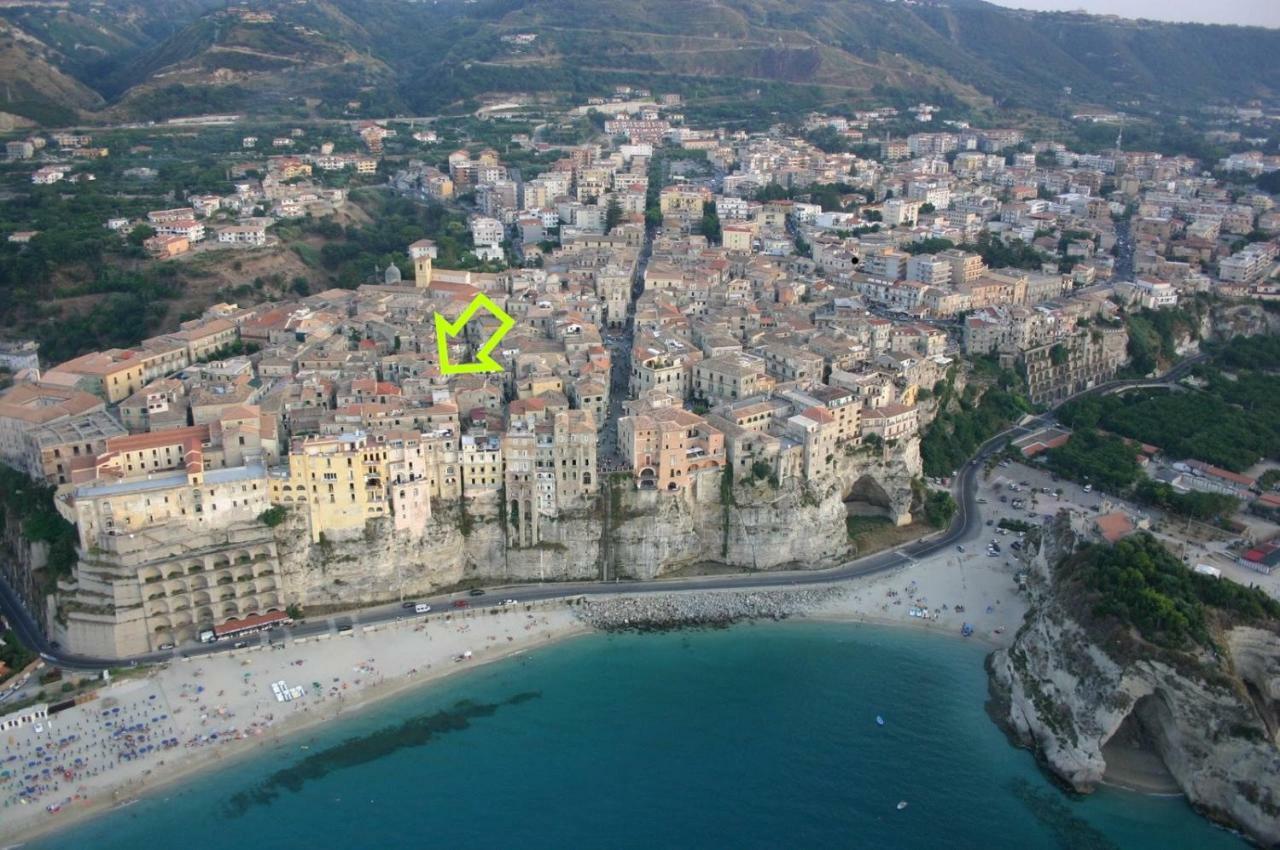 Astoria Tropea Centro Storico Apartamento Exterior foto